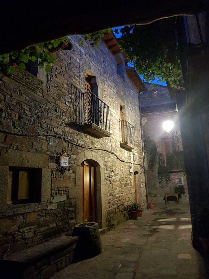 Gasthaus Casa Encuentra, En El Pirineo Al Lado De Ainsa El Pueyo de Araguás Exterior foto